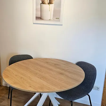 Apartment Portside *